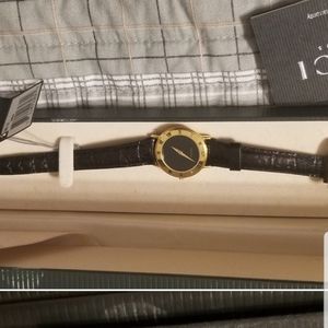 Ladies Gucci watch